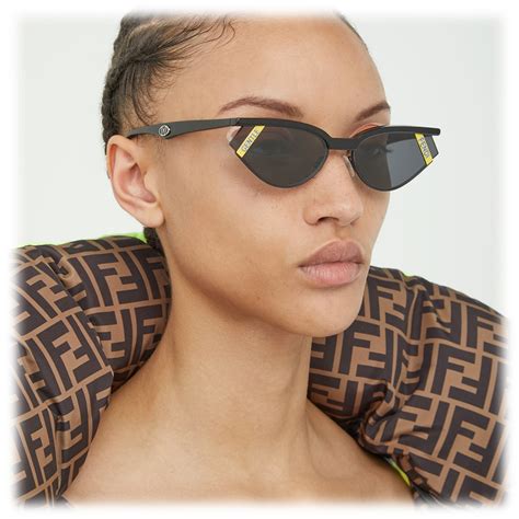 Fendi sunglasses catalogue